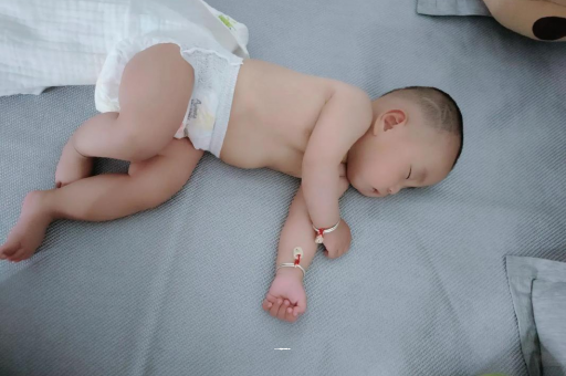抚州没满月的宝宝